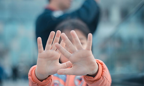 孩子成年后可以要求變更撫養權嗎