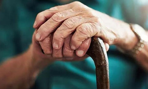 不到60歲可以要求子女贍養嗎