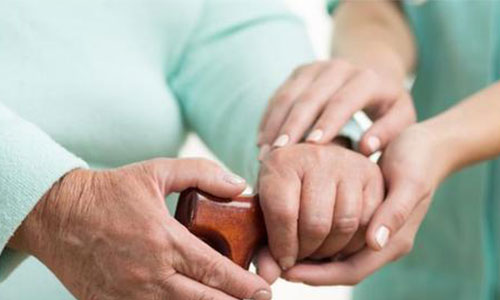 父親再婚等他老了還用贍養他嗎